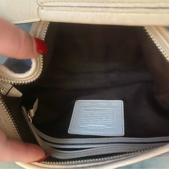 Vintage Coach Blue and White Signature Mini CC Shoulder Bag - Picture 6 of 9